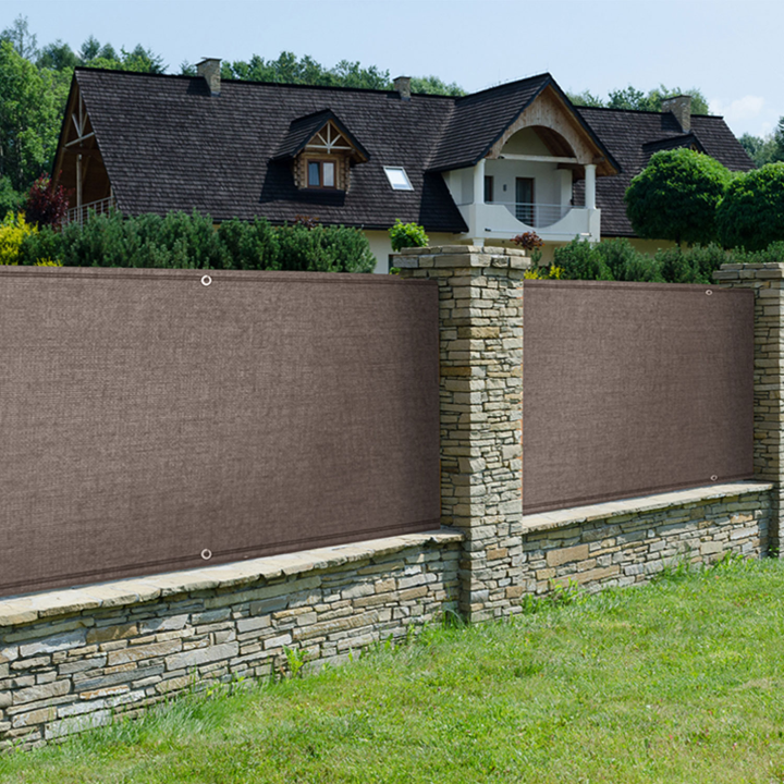 Brise vue renforcé 1 x 10 M taupe 220 gr/m² luxe PRO Brise vue renforcé 1 x 10 M taupe 220 gr/m² luxe PRO