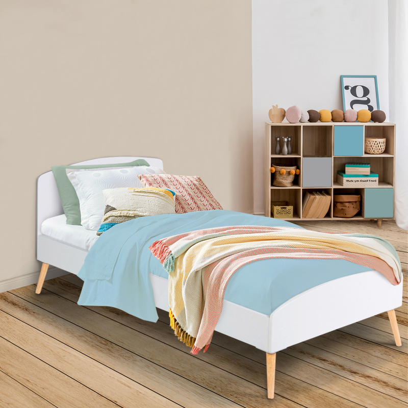 Chambre complète style scandinave pour enfant couleur bois et blanc