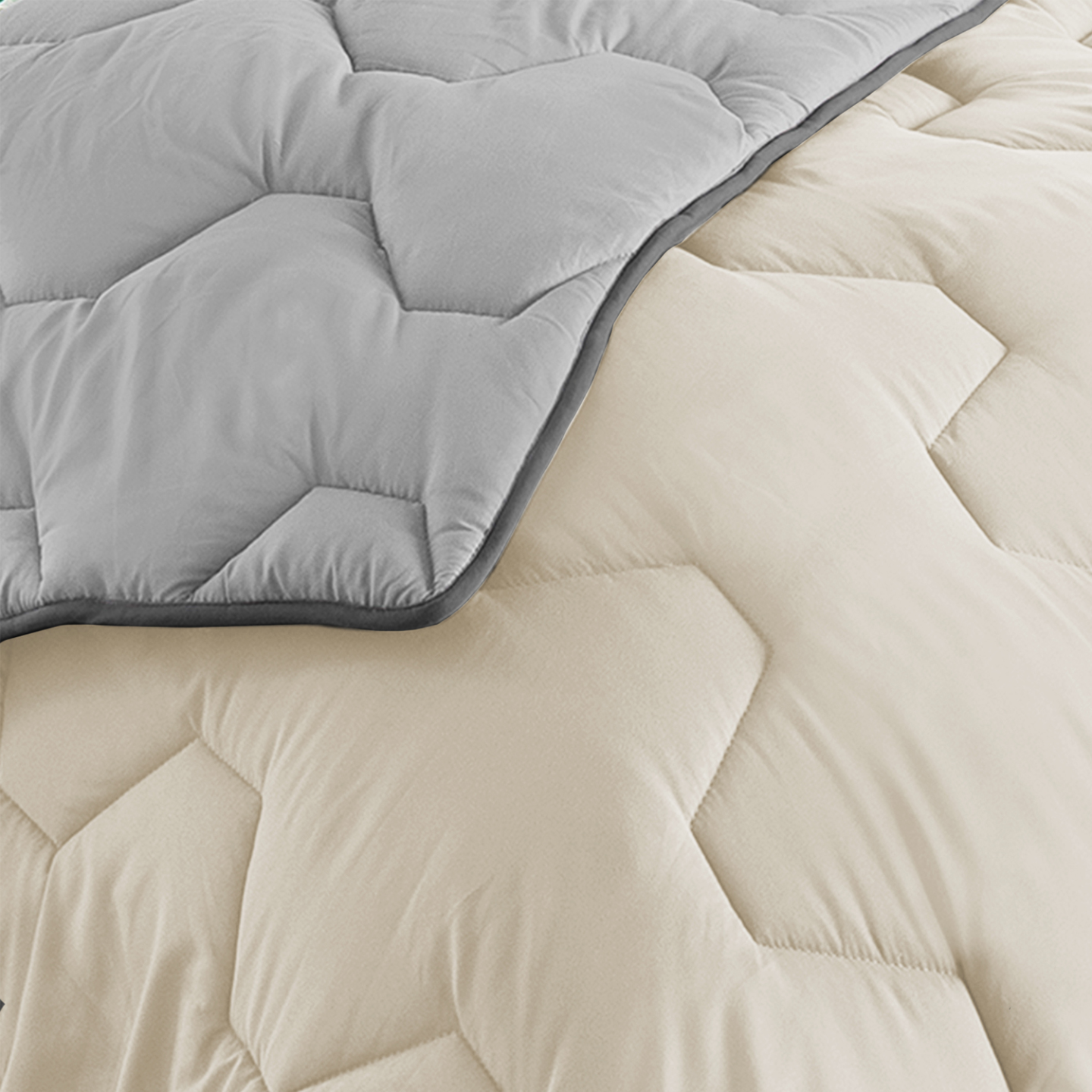 Couette Bicolore Abby 220x240cm - Gris Clair/Gris - 300g/m² - Réversible - Housse Microfibre