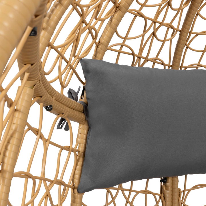 Fauteuil oeuf suspendu ajouré effet rotin avec coussin gris Fauteuil oeuf suspendu ajouré effet rotin avec coussin gris