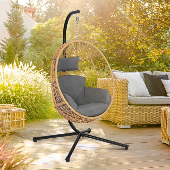 Fauteuil oeuf suspendu ajouré effet rotin avec coussin gris Fauteuil oeuf suspendu ajouré effet rotin avec coussin gris