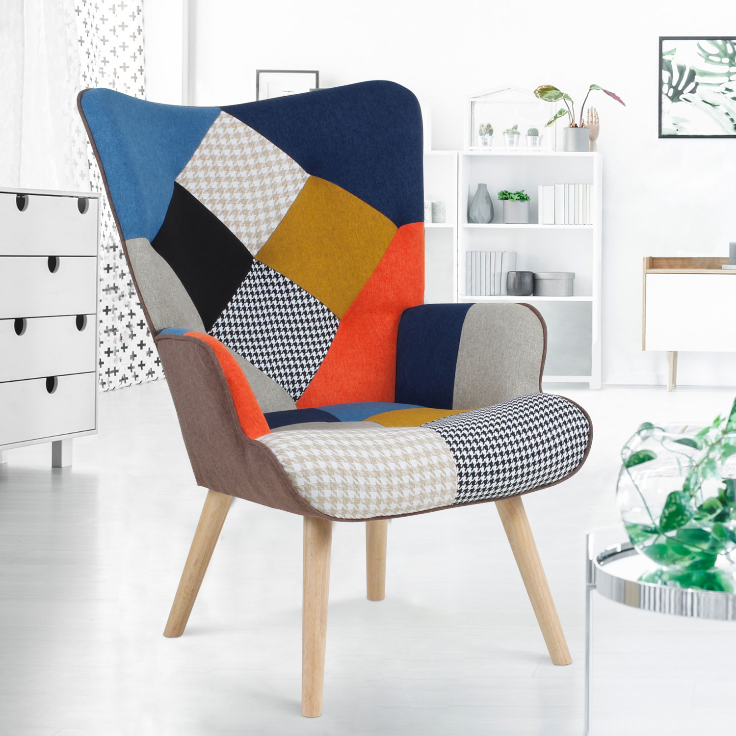 https://www.idmarket.com/32199/fauteuil-scandinave-ivar-en-tissu-patchwork-multicouleurs-et-imprime-pied-de-poule.jpg