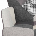 Fauteuil scandinave IVAR en tissu patchwork noir, gris et blanc