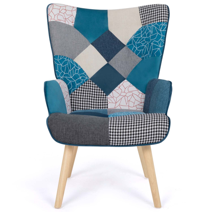 Fauteuil scandinave IVAR avec repose pieds en tissu patchwork et velours bleu Fauteuil scandinave IVAR avec repose pieds en tissu patchwork et velours bleu