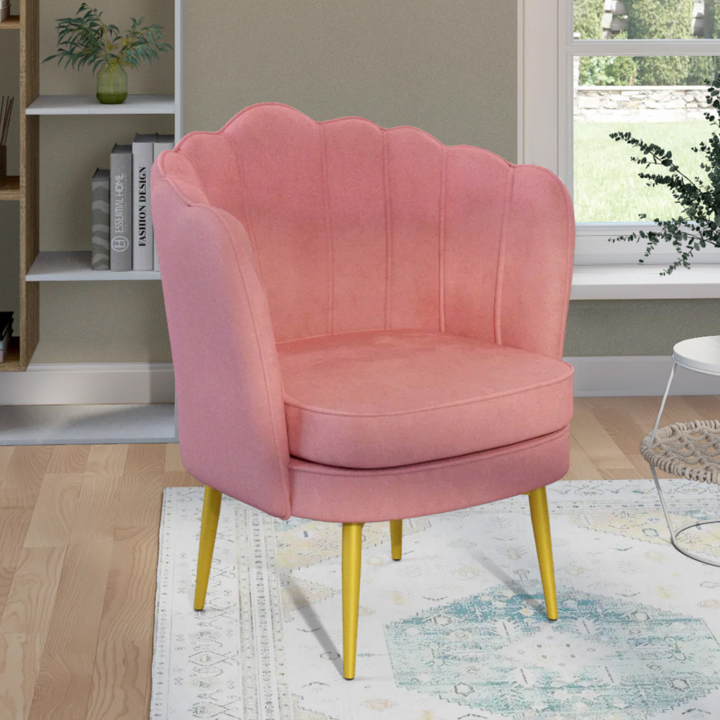 Fauteuil coquillage ADELLA rose en velours pieds dorés Fauteuil coquillage ADELLA rose en velours pieds dorés