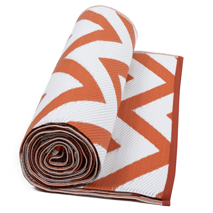 Buitentapijt terracotta 270x370cm - CHEVRONS | ID Market