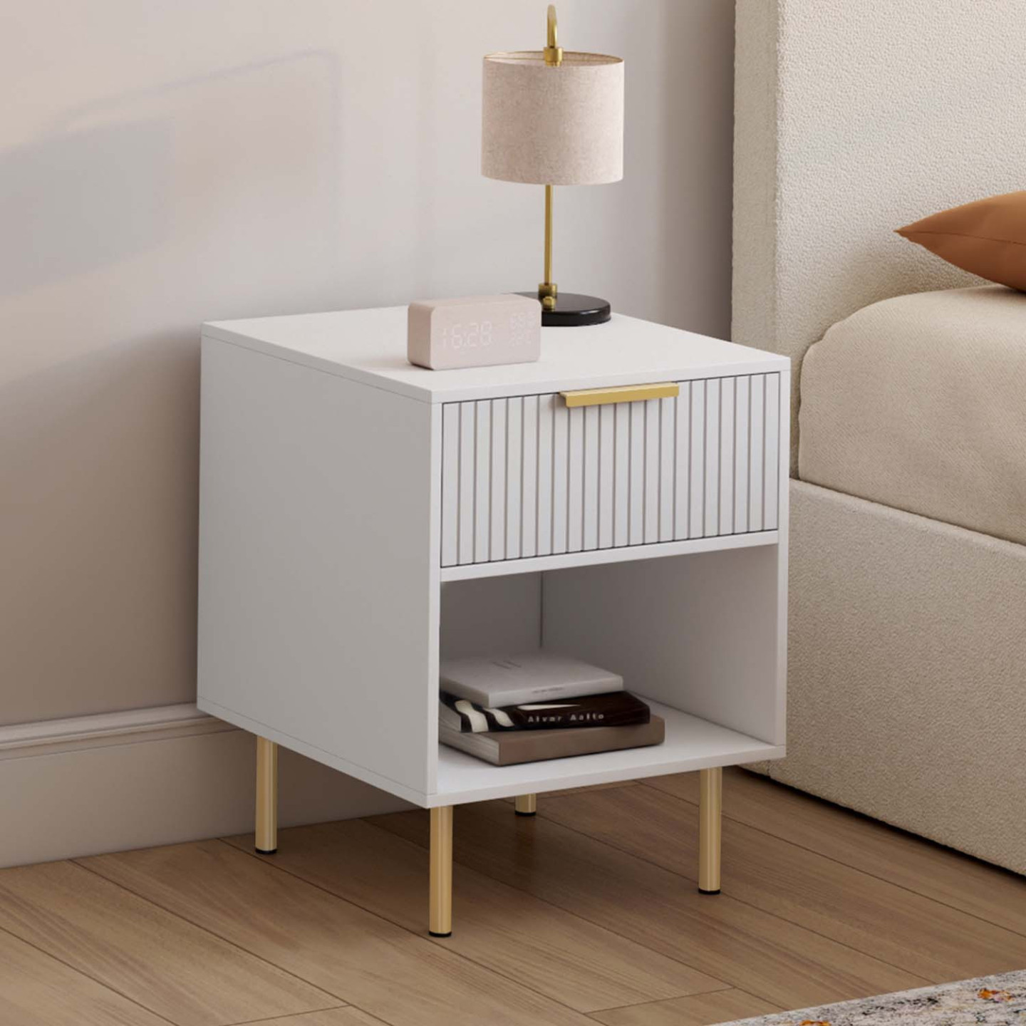 Boho nachtkastje licht hout – CoCo homeliving