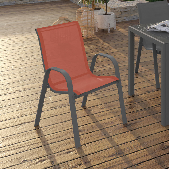 Stapeltuinstoelen van metaal en textilene in zwartgrijs en terracotta - LYMA |ID Market