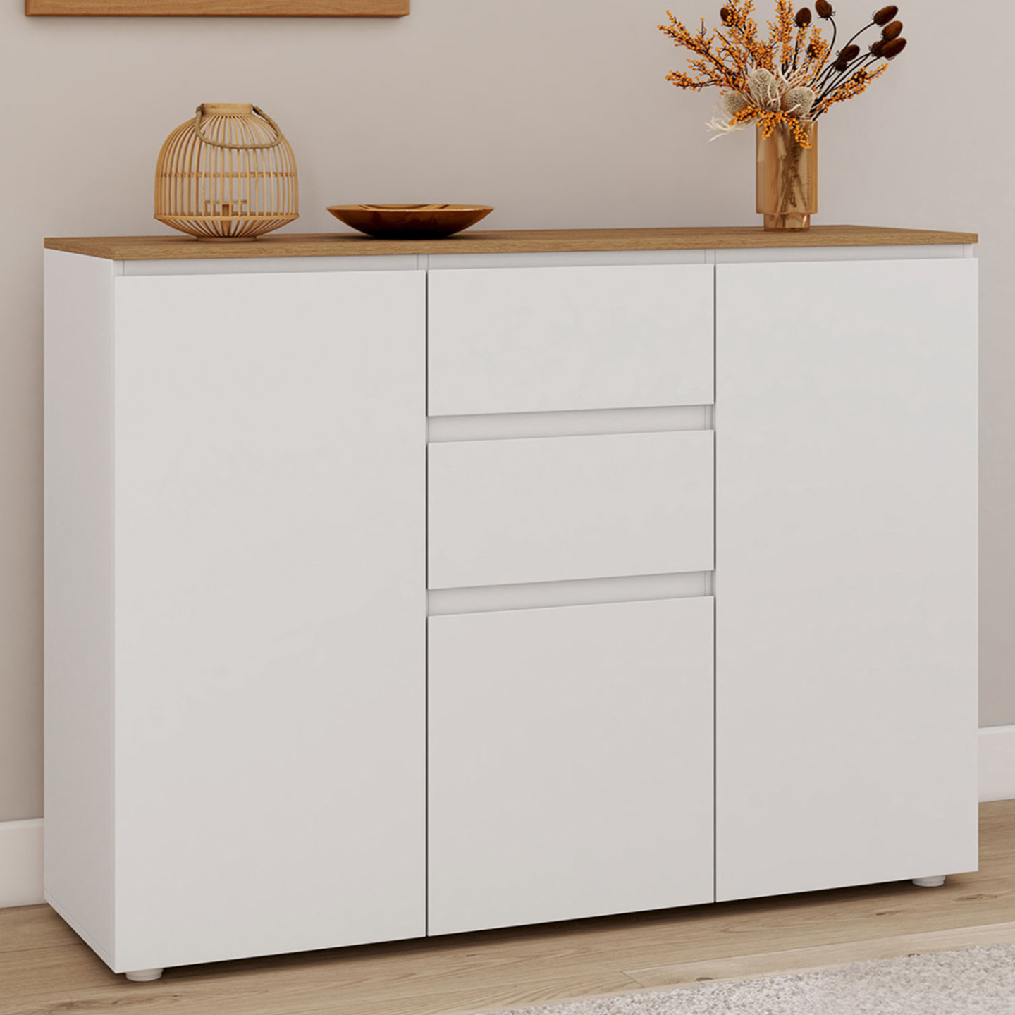 DMORA - Credenza A Tre Ante E Tre Cassetti Con Vetrinetta Superiore