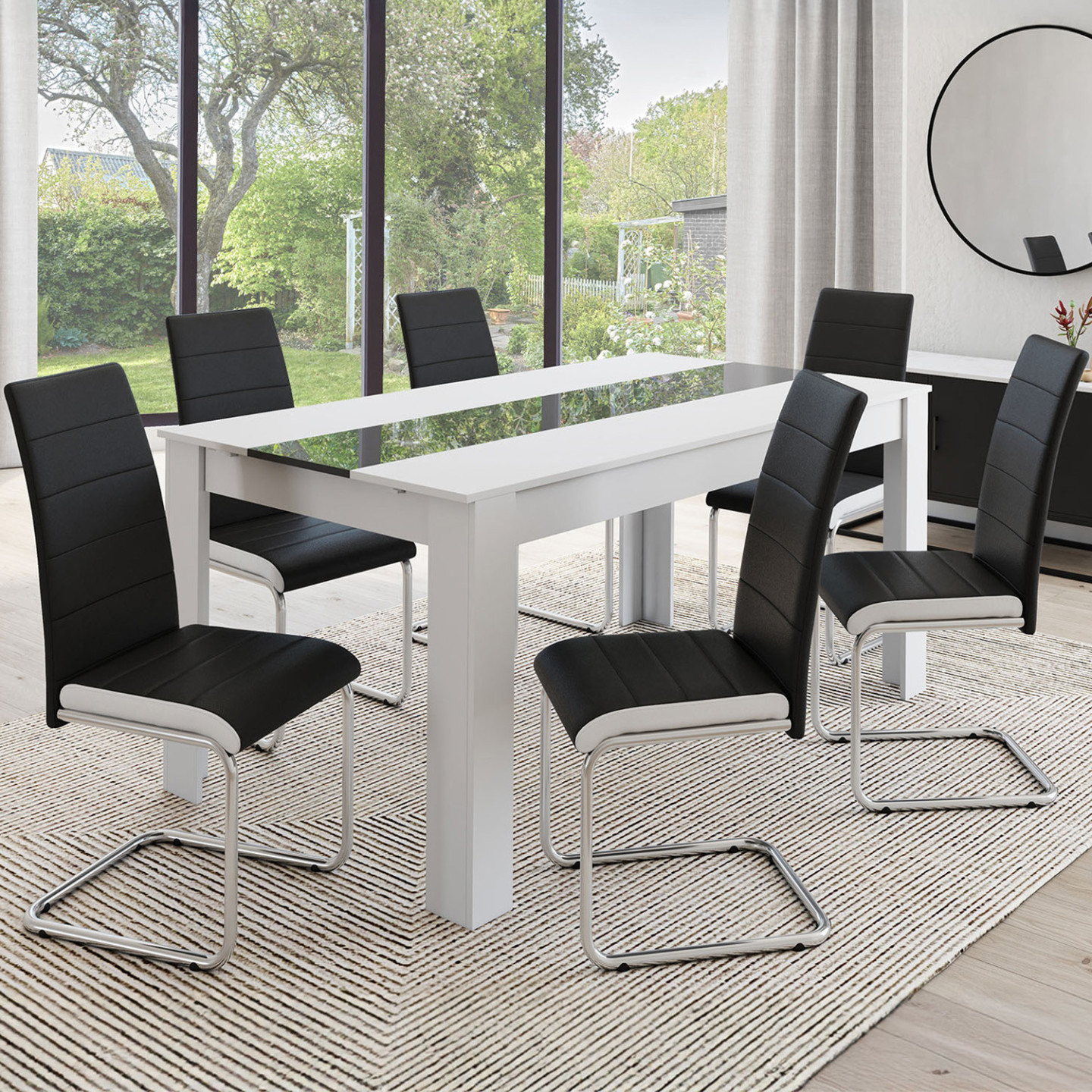 Lot de chaises salle à manger noires avec liseré blanc MIA