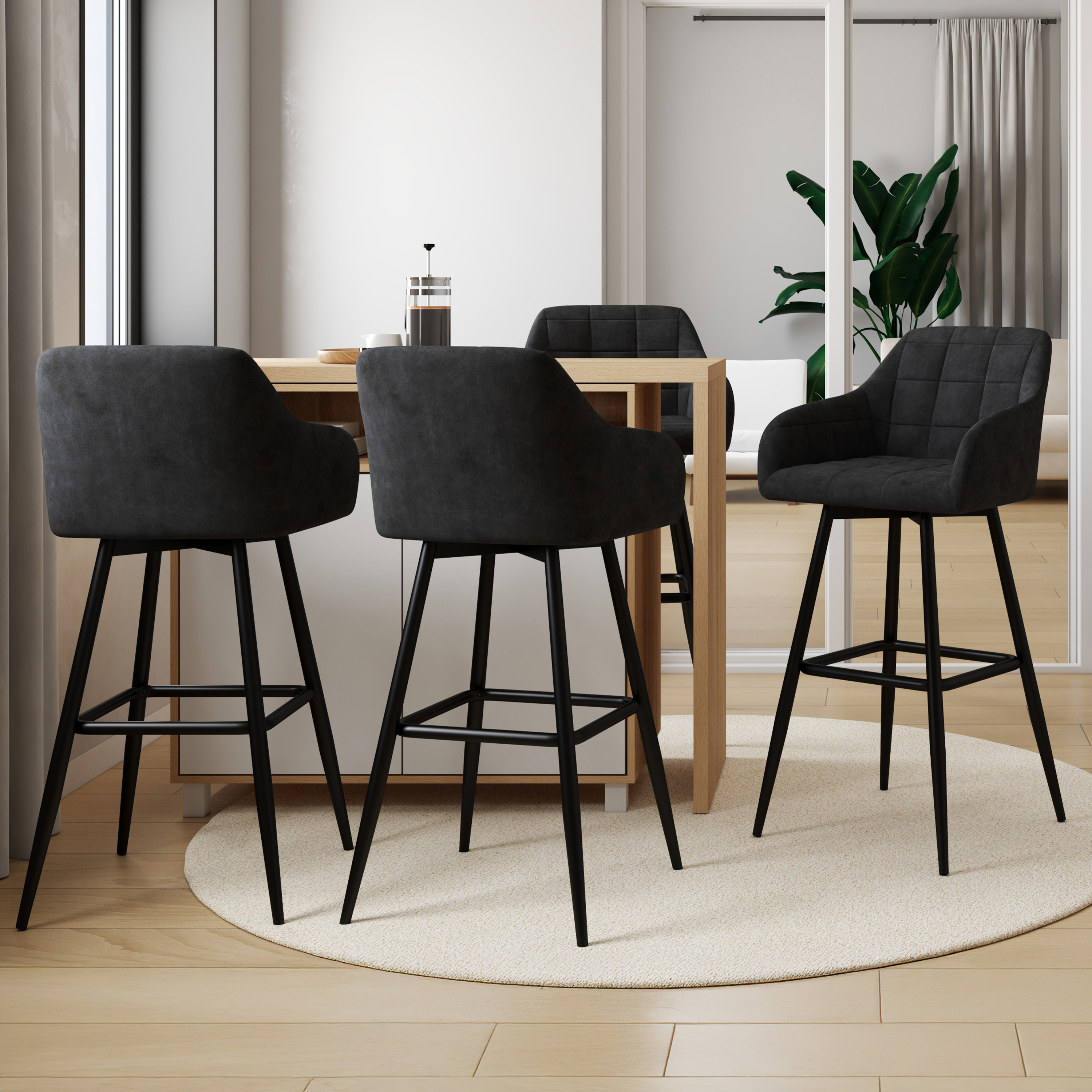 Lot de 4 tabourets de bar en velours noir avec accoudoirs