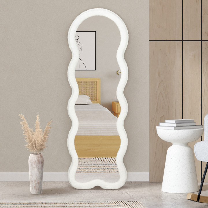 Wellenspiegel aus cremefarbenem Bouclé-Stoff 150 x 50 cm | IdMarket