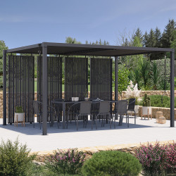 Pergola bioclimatique lames orientables acier 3x4 M avec persiennes verticales gris anthracite