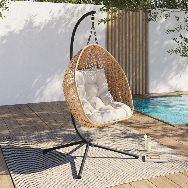 Fauteuil lune suspendu ajouré effet rotin avec coussin écru