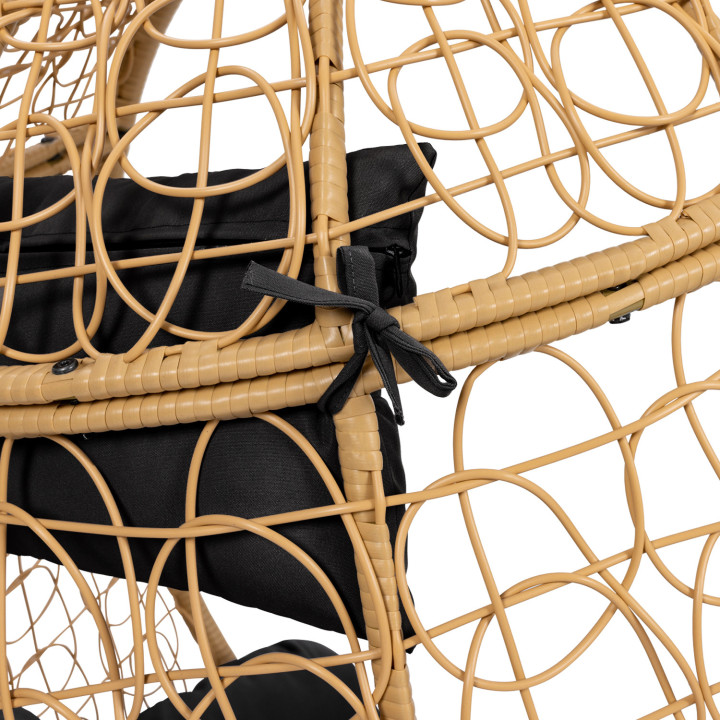 Hänge-Ei-Sessel in Rattanoptik mit schwarzem Kissen | ID Market