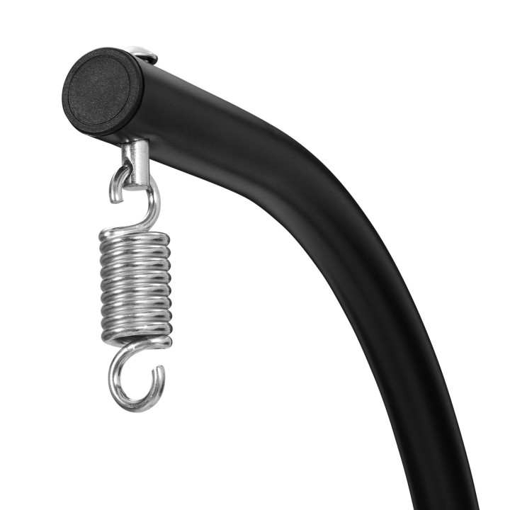 Poltrona sospesa a forma di uovo in rattan con cuscino nero | ID Market