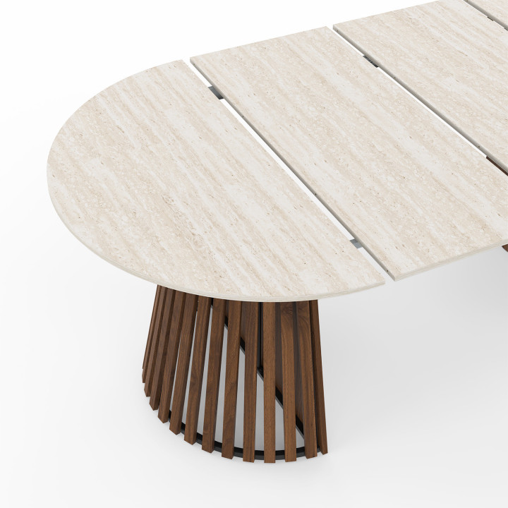 Table à manger extensible ronde CARMEN 4-10 personnes pied noyer en lattes et plateau effet travertin 110-200 cm