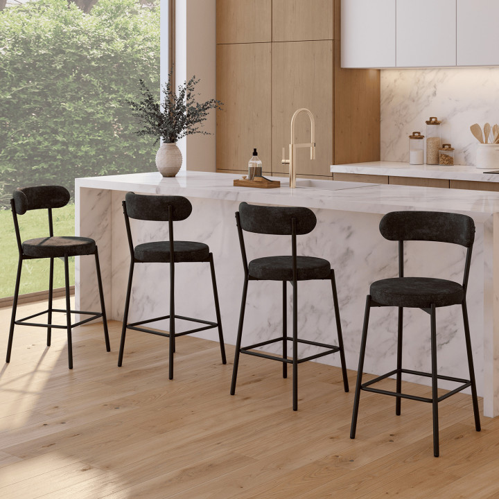 Lot de 4 tabourets de bar MIKI dossier incurvé en tissu chenille noir pieds en métal noir