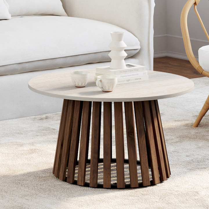 Ronde salontafel CARMEN 70 cm met poten van walnoothout en een blad van travertin
