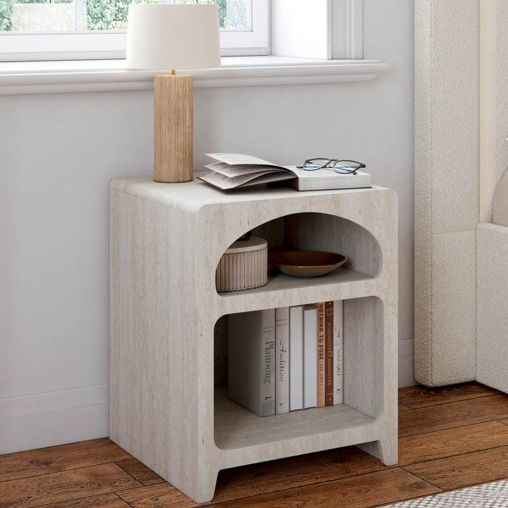 Set di 2 comodini organici a 2 scomparti ALESIA beige effetto marmo