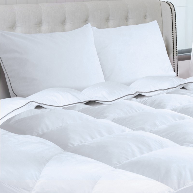 Couette chaude Coton Percale Anti Acariens - 2 personnes 220x240 - Spécial  Hiver - MORTREUX au meilleur prix