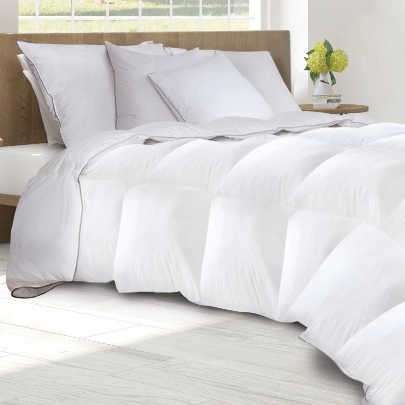 Couette duvet en plume d'oie 220x240 