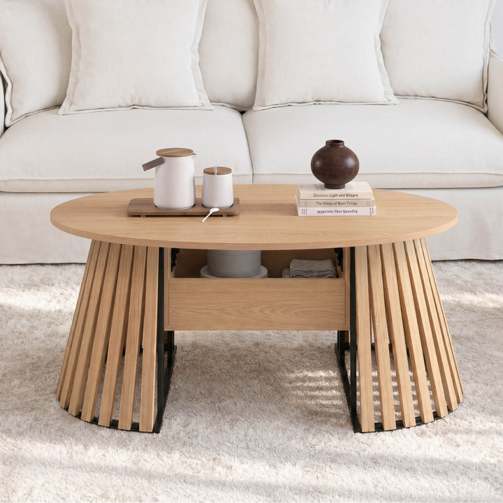 Mesa de centro con tablero elevable ovalado CARMEN de 110 cm, con patas de madera de listones y tablero de madera