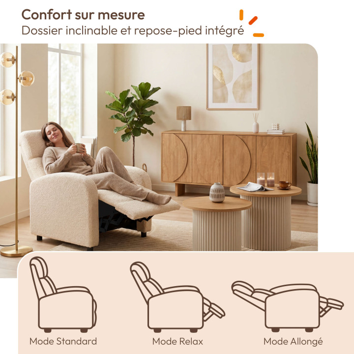 CALEB-relaxfauteuil van beige bouclé-stof met verstelbare rugleuning en voetensteun