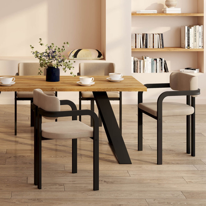 Set di 4 sedie da pranzo e poltrone da tavolo ESMA in metallo nero e velluto taupe con braccioli