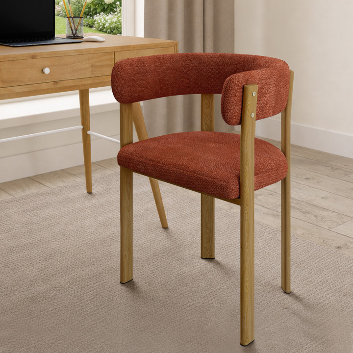 Lote de 2 sillas de mesa NELLA, en tejido de chenilla color terracota, para el comedor
