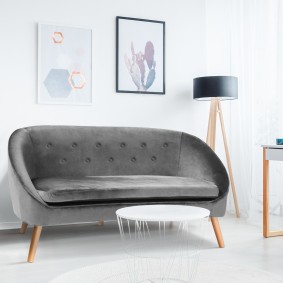 13107 - Divano scandinavo grigio a 2 posti Canapé banquette en velours SONIA gris