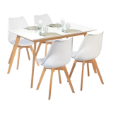 Complete eetkamer