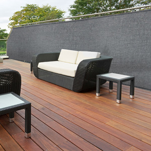 brise-vue gris pour terrasse