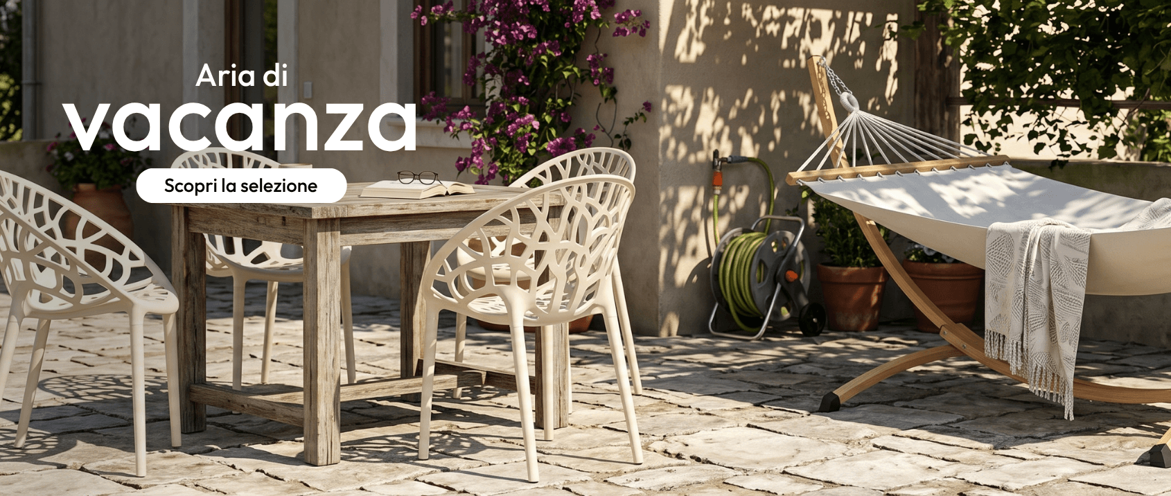 Una selezione di mobili lounge per arredare con stile il vostro spazio esterno